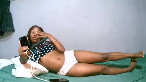 jasminah176750 online show from February 26, 2026, 7:13 pm