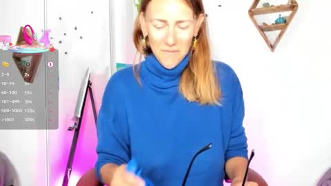 Jasmine Daze online show from October 14, 2025, 10:10 pm