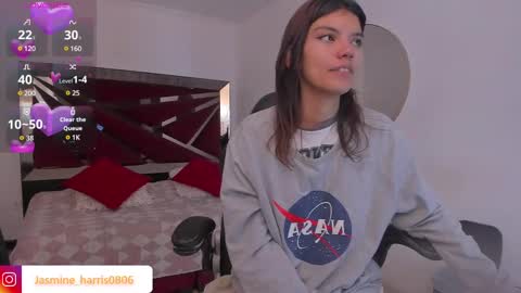 Snapshot of jasmineharris chatting on February 20, 2025, 11:42 am jasmineharris online show from February 20, 2025, 11:42 am