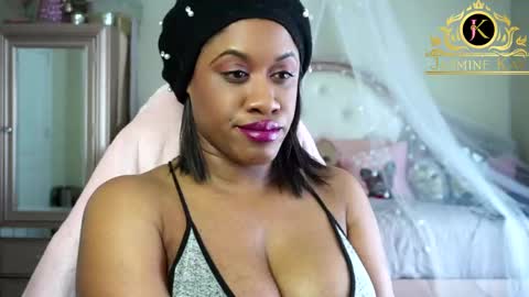 JasmineKay online show from February 25, 2025, 4:42 pm