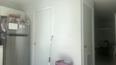 Jasmine Tate online show from November 18, 2025, 3:38 pm