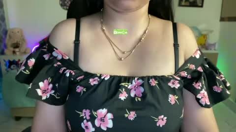 Snapshot of jasminevibe chatting on July 30, 2026, 5:28 am jasminevibe online show from July 30, 2026, 5:28 am