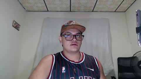 jason_boy_ online show from April 13, 2026, 5:24 am