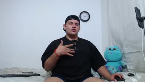 jason_boy_ online show from July 18, 2026, 5:11 am