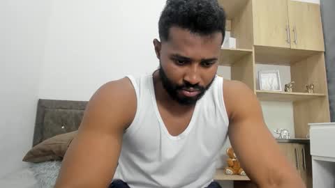 Jason online show from October 7, 2025, 7:33 pm