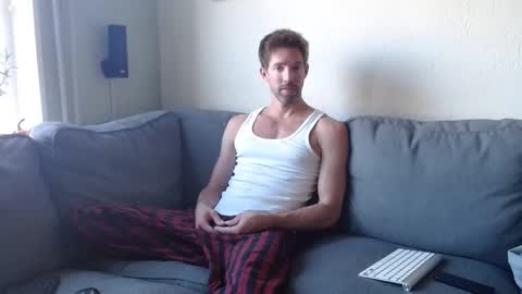 Snapshot of jasonberg29 chatting on September 28, 2025, 7:03 am Jason online show from September 28, 2025, 7:03 am