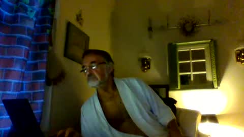Snapshot of jasonreloaded694u chatting on May 29, 2026, 10:02 am Jason online show from May 29, 2026, 10:02 am