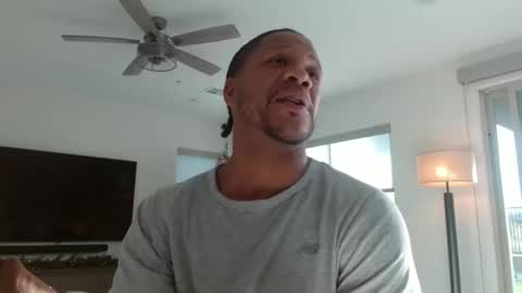 Jason Sweets online show from December 19, 2025, 11:12 pm