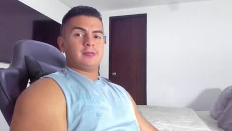 JBrooksXx online show from February 15, 2025, 12:59 am