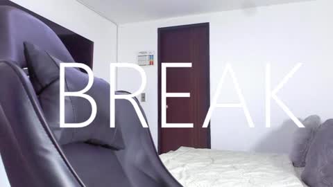 JBrooksXx online show from February 16, 2025, 1:03 am