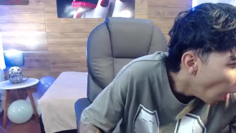 JasperFlame online show from October 10, 2025, 1:21 pm