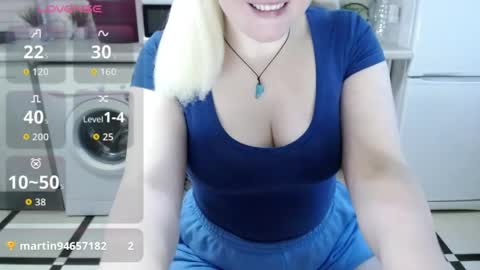 jassicaonline online show from April 15, 2026, 4:52 am