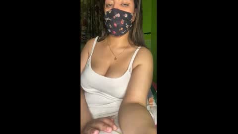 Jassmina  online show from February 1, 2026, 9:02 pm