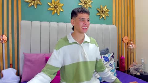 Snapshot of jasson_smit chatting on December 26, 2024, 12:38 pm J A S S O N online show from December 26, 2024, 12:38 pm