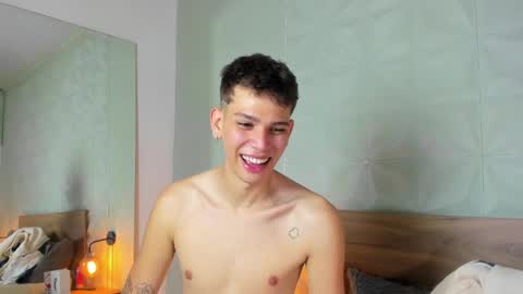 Snapshot of jasson_smit chatting on February 24, 2025, 12:59 pm J A S S O N online show from February 24, 2025, 12:59 pm