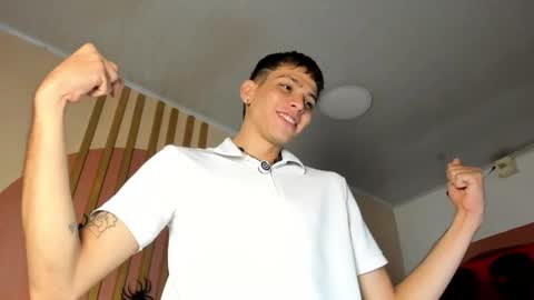 Snapshot of jasson_smit chatting on October 23, 2025, 1:32 pm J A S S O N online show from October 23, 2025, 1:32 pm