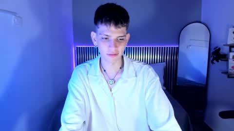 Snapshot of jasson_smit chatting on November 10, 2025, 2:05 pm J A S S O N online show from November 10, 2025, 2:05 pm