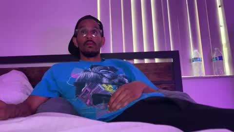  Jorge  online show from November 17, 2025, 10:26 pm