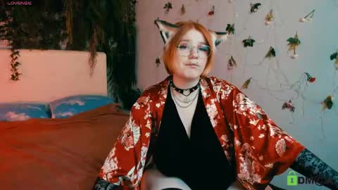 Katerina online show from April 22, 2026, 9:27 pm