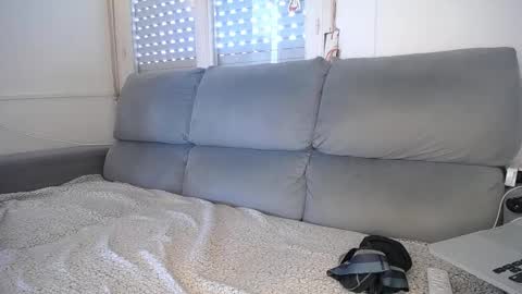 Snapshot of javierandaniel chatting on February 23, 2025, 6:23 pm Javier online show from February 23, 2025, 6:23 pm