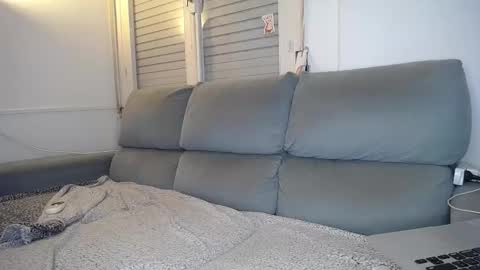 Snapshot of javierandaniel chatting on February 24, 2025, 10:36 pm Javier online show from February 24, 2025, 10:36 pm