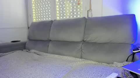 Snapshot of javierandaniel chatting on December 17, 2025, 2:34 pm Javier online show from December 17, 2025, 2:34 pm