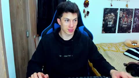 Snapshot of javiersexymann chatting on January 16, 2025, 6:27 pm Javier online show from January 16, 2025, 6:27 pm