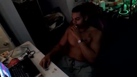 javiSdick online show from November 12, 2025, 11:58 pm