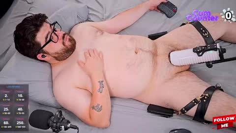 Jax Luna online show from April 21, 2026, 2:51 am