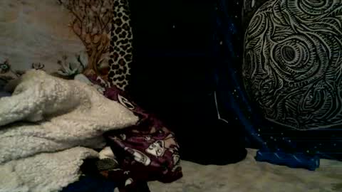 jaxxx666 online show from February 14, 2025, 7:38 am