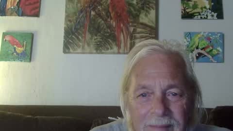 jay-jay1475 online show from November 12, 2025, 3:34 pm