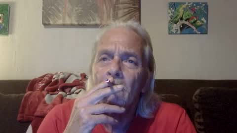 Snapshot of jay_jay1475 chatting on August 4, 2026, 7:27 pm jay-jay1475 online show from August 4, 2026, 7:27 pm