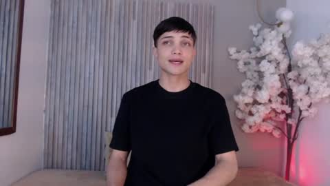 JAY online show from June 15, 2026, 1:24 pm