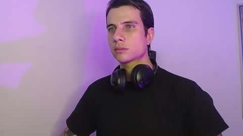 Jay Alvarrez online show from December 31, 2024, 2:36 pm