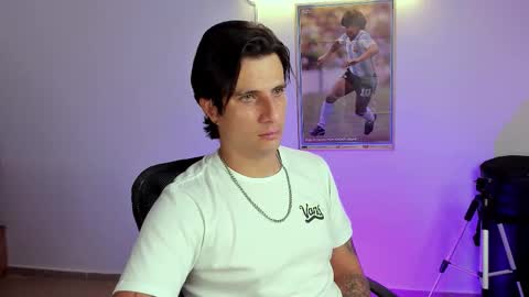 Jay Alvarrez online show from September 19, 2025, 1:29 am