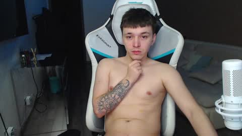 Snapshot of jayce_icestone chatting on December 15, 2024, 2:30 am Jayce online show from December 15, 2024, 2:30 am