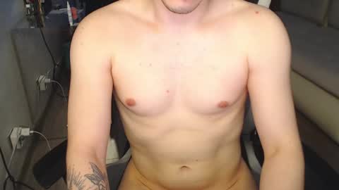 Snapshot of jayce_icestone chatting on March 11, 2025, 11:48 pm Jayce online show from March 11, 2025, 11:48 pm