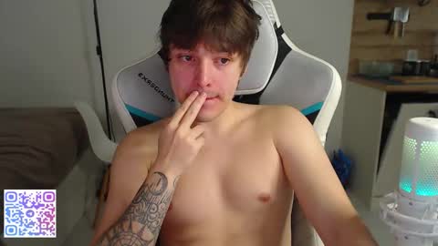 Jayce online show from November 26, 2025, 6:36 am