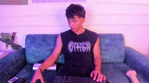 jaycobblack1 online show from November 17, 2025, 2:23 pm