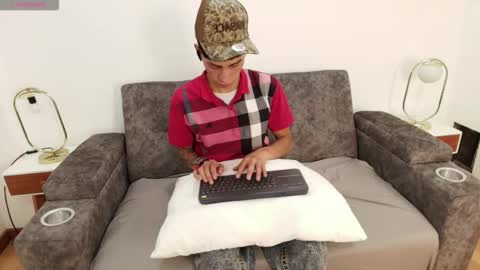 jayden_castillo online show from January 17, 2026, 8:34 pm