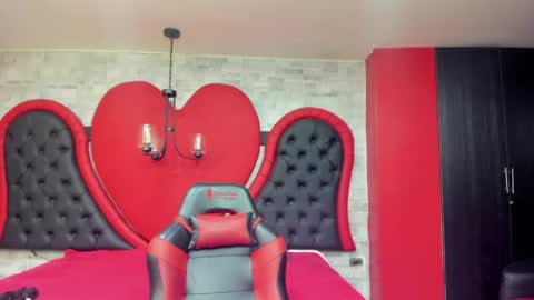 jaylen_bdsm online show from June 6, 2026, 11:48 am