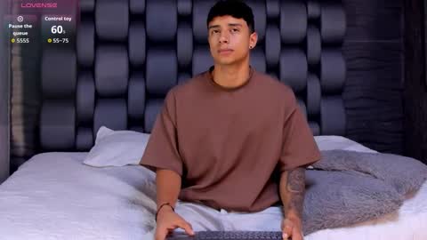 jaze_bradley online show from October 21, 2025, 11:22 am