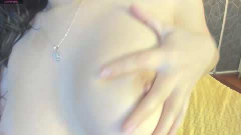 JAZLIN ANGELS online show from September 19, 2025, 4:58 am