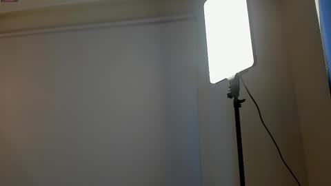 JAZLIN ANGELS online show from October 6, 2025, 6:11 am