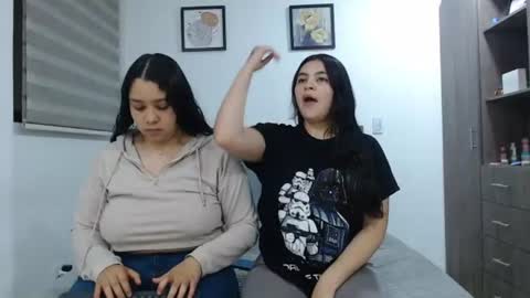 Snapshot of jazmin_dharius chatting on June 9, 2026, 9:43 am Jazmin and Scarlett online show from June 9, 2026, 9:43 am