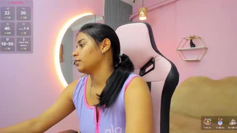 jazmin  online show from September 19, 2025, 10:27 am