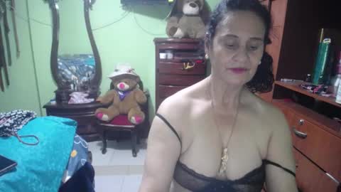 jazmim online show from February 19, 2025, 3:27 pm