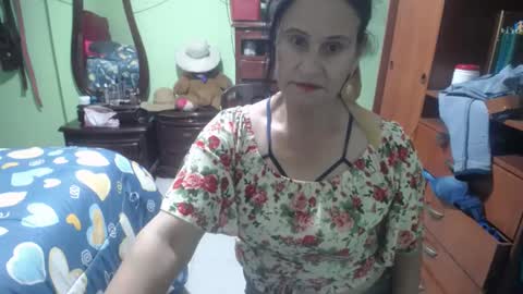 jazmim online show from March 1, 2025, 10:21 pm
