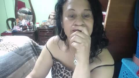 jazmim online show from October 8, 2025, 10:29 pm