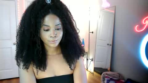 Jazmine Fox online show from April 8, 2026, 7:36 pm